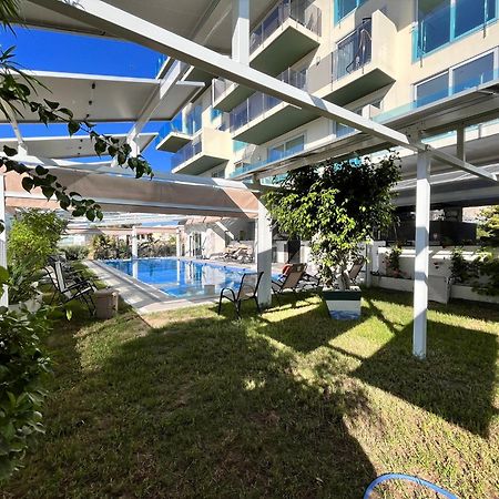 Apartamentos Oasis De La Cala Finestrat Luaran gambar