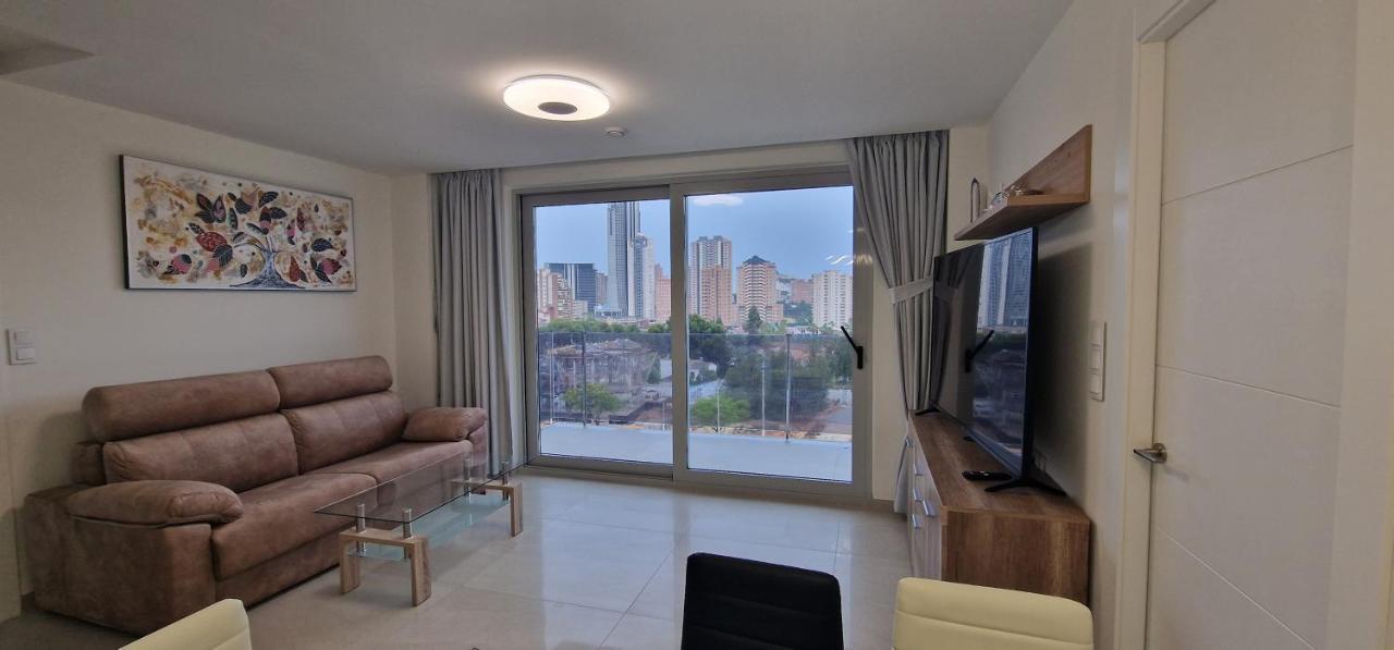 Apartamentos Oasis De La Cala Finestrat Luaran gambar