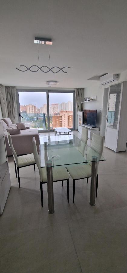 Apartamentos Oasis De La Cala Finestrat Luaran gambar