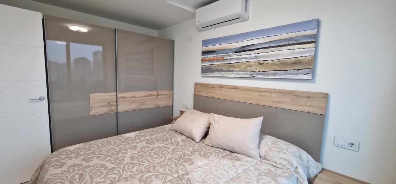 Apartamentos Oasis De La Cala Finestrat Luaran gambar