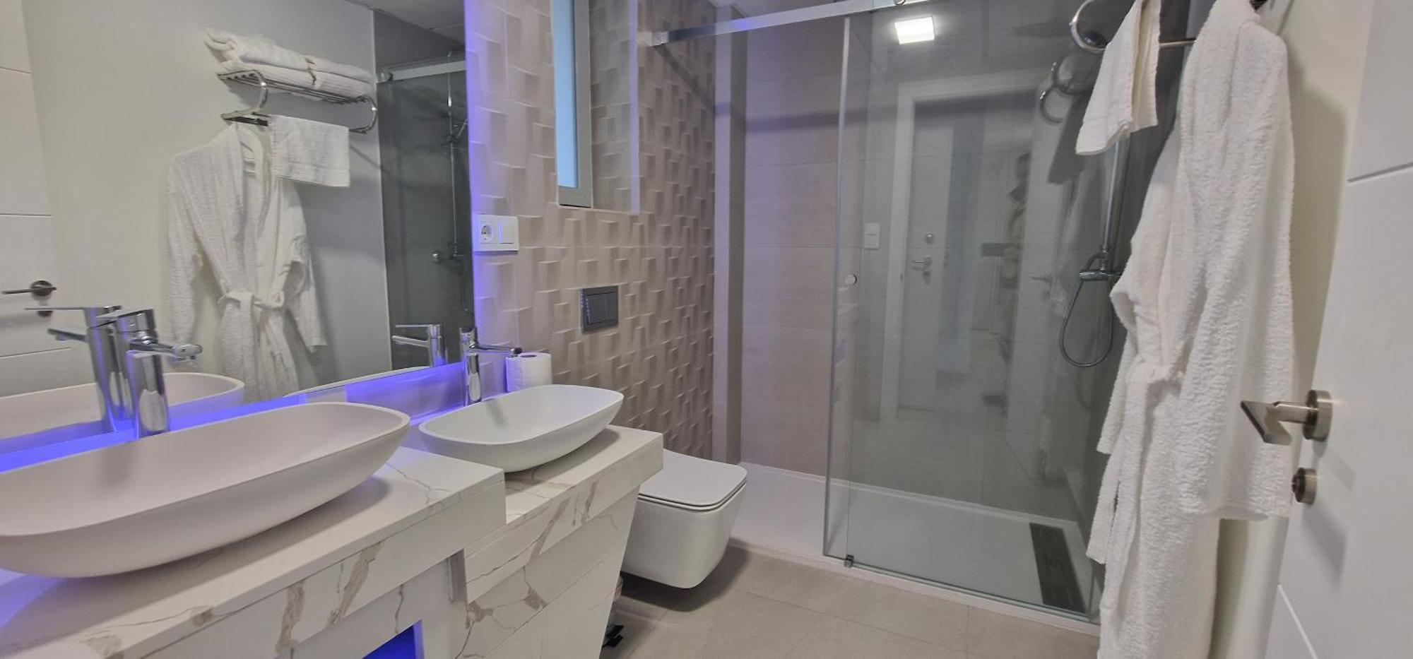 Apartamentos Oasis De La Cala Finestrat Luaran gambar